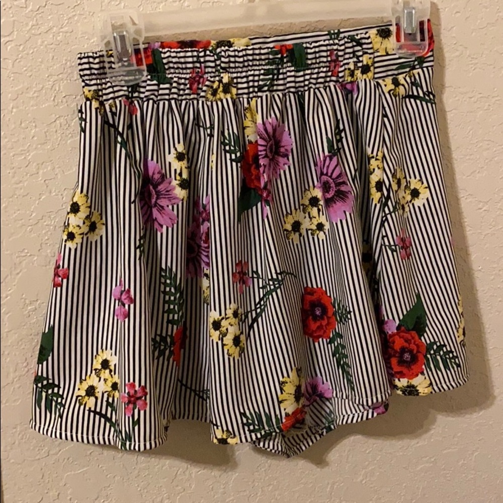 Baggy shorts